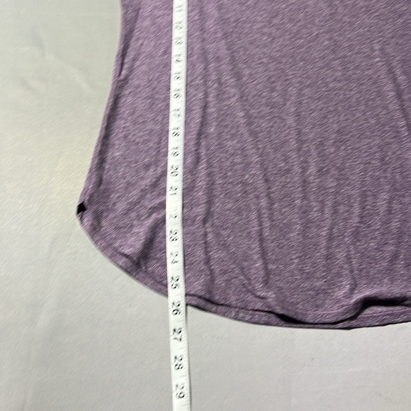 Purple athleisure shirt - Picture 7 of 9